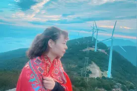 晨起晨落 听曦观夕，沧海桑田，寥寥之间，看花开花落 雁过雁往视频封面