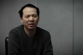 人社局股长用612张去世人员社保卡疯狂套现 致自动取款机报警被捕视频封面