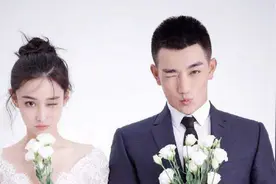 嫁人即翻身！比张馨予小1岁的何捷，到底有多牛？