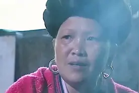 经典传奇：瑶寨女人用淘米水护发，八十岁仍然满头乌发，效果显著视频封面
