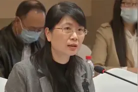 “医保谈判姐姐”灵魂砍价 74种新药进医保视频封面