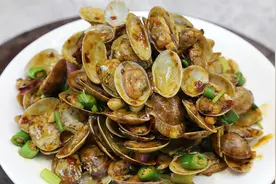 香辣花甲的家常做法，肉质鲜嫩不脱壳，多加这一步，无泥沙没腥味视频封面