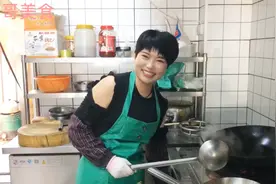 安徽定远美女老板娘当大厨烧家常土菜口味超好许多外地人过来吃视频封面
