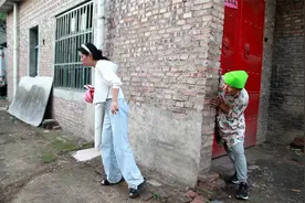 老公让媳妇戒酒，谁知媳妇套路太深，太有才了视频封面