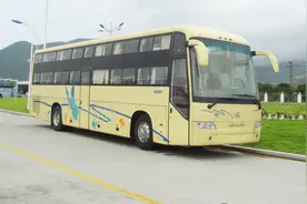 国家取消卧铺客车，究竟为啥？看完之后才发现背后的难言之隐视频封面