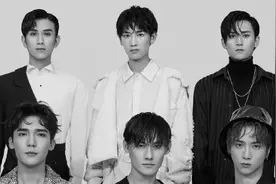 “陈情令男团”合体，穿黑白造型，汪卓成朱赞锦“油头”抢镜！