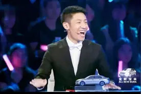 出彩中国人：小妹妹也太可爱了吧，可把撒贝宁给喜欢坏了！视频封面