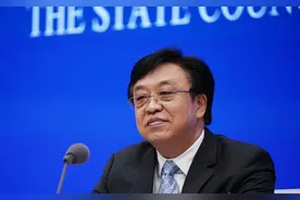 海南省省长：海南已经与59个国家实现了免签证视频封面