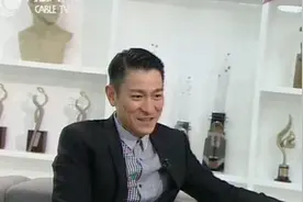 刘德华谈论与梅艳芳关系，梅姐离世后，他再也没唱过这首歌视频封面