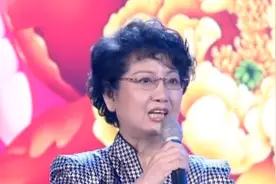 李维康曝被批斗时都欺负她：只有他替我说话！耿其昌夫妇同台大赏视频封面
