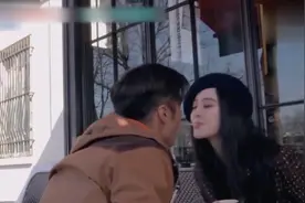 节目中女神撩汉合集：巴黎街头范冰冰撒娇脚痛，谢霆锋捏脚超甜蜜视频封面