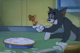 猫和老鼠：汤姆喝多就很好，还给杰瑞拿食物，冰箱全都祸害了视频封面