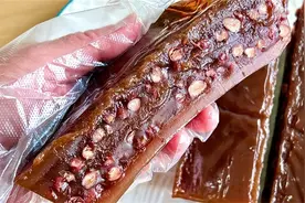 红豆糕，简单蒸一蒸就成功，软糯筋道，营养又好吃