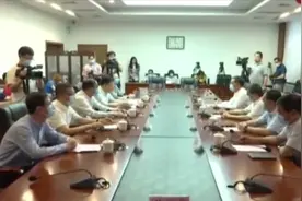 增加优质教育供给，太原市外国语学校万柏林分校成立丨都市110视频封面