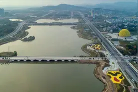 [远方的家]长江行（64） 浠水县：能带皮吃的猕猴桃[高清版]视频封面