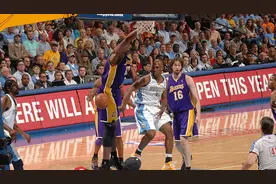 【历史经典】大心脏先生！比卢普斯生涯十佳球，冷血三分一箭穿心