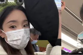 185男生晒和女友的身高差，娇小女友依偎身旁害羞躲闪：像带小孩