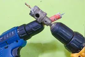 开孔器没有定位钻头，电钻总是打偏误差太大怎么办？教你精确定位视频封面