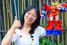 咖宝车神重工战队变形工程车降临！工程车合体变形超级巨人！视频封面