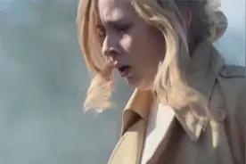 英国女的年轻的时候还是很漂亮的视频封面