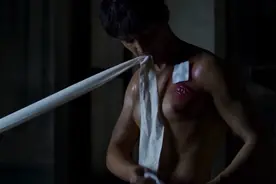 胡歌巅峰之作，九块腹肌你值得拥有，男妈妈们你们的腹肌呢视频封面