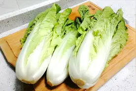 小白菜最好吃的做法，农家风味、酸脆爽口，下饭又下酒，太香了