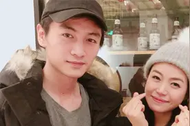 陈妍希晒儿子万圣节造型，5岁星星cos奥特曼超帅气，侧脸像陈晓视频封面