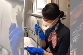 上海医疗队低达机场，空姐几度哽咽流泪播报：我们来接你们回家了视频封面