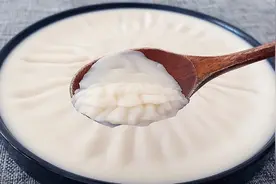 熬猪油，切记不要直接熬，教你正确做法，猪油又香又白放一年不坏视频封面