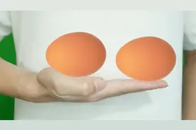 魔术教学：手一弹，鸡蛋3秒消失不见！你也能做到视频封面