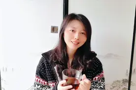 瑞幸咖啡要倒闭了，到底发生了什么？听听日本妹子怎么说？