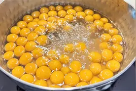 奶茶店卖20元的饮品，自己在家做，成本不到5块钱，做法还简单