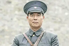 蔡锷将军34岁英年早逝，子孙后代今何在？个个都很牛视频封面