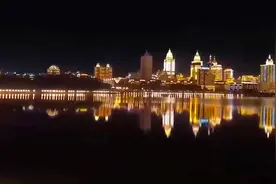 【解压轻音乐】她有多快爱上你，就能有多快喜欢上别人.视频封面