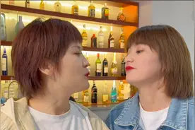 南方弟妹第一次来北京，俩老板娘请吃海底捞，因为买单差点打起来视频封面