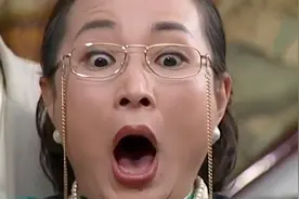 女子怀胎九月，丈夫竟对她拳打脚踢，不料妻子竟生下鬼胎！视频封面