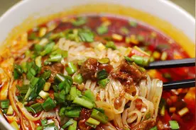 陕西朋友教我的关中臊子面地道做法，简单易学又实用，太美味了