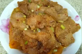 500克五花肉半个老南瓜，重庆妹子用最简单的家常做法，软糯喷香