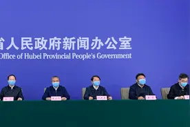 武汉市人民政府副市长：武汉市平均每天24000人工作在一线岗位视频封面