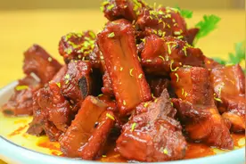 排骨这样做真诱人，厨师长分享详细技巧，无厨艺也能做得好