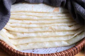 40秒出锅快速做饼方法，烙制不要一滴油， 个个鼓大泡，柔软筋道