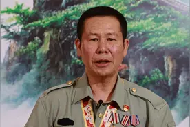 【我浴血南疆的英雄战友82】八里河东山作战一等功臣班班长冼昌国视频封面