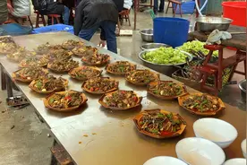 第一次去农村吃流水席，看到这样的场面，我还是选择饿肚子吧视频封面