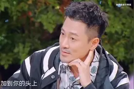 林峰自曝被前任pua到自卑，称张馨月让其自信，网友：是吴千语吗视频封面