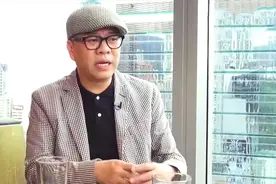 欧阳震华人品？不知拍拖多年老婆是赌王女儿，直言是香港开心果！视频封面