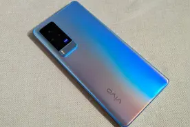 国际版vivo X60配置揭秘，骁龙870+120Hz屏，22日发布！视频封面