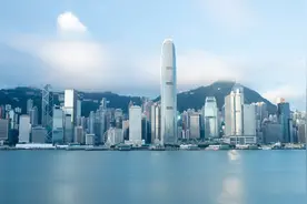 为什么香港的银行变得更受欢迎视频封面