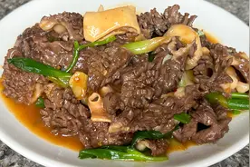猪心炒出来不够香，好多朋友都做错了，今天厨师分享饭店做法视频封面