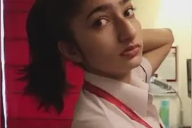 印度的婆罗门贵族大小姐，读贵族学校有保姆照顾，不愧是高种姓视频封面