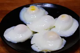 荷包蛋新做法，不水煮不油煎，简单几分钟就可以搞定，又圆又好看